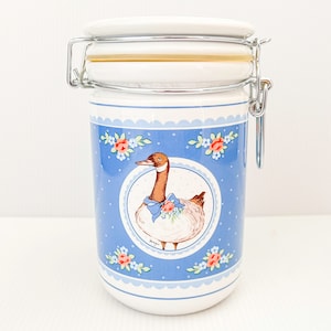 Vintage Fabrizio Goose Ceramic Snap Lid Canister | Farmhouse Kitchen Food Storage