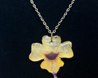 black eyed Susan pendant