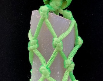 Macramé Necklace with Chalcedony