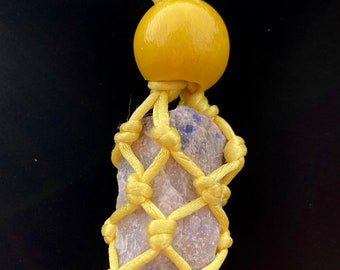 Macramé Necklace with Sodalite
