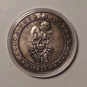 The Clown IT V2 Novelty Lucky Heads/Tails Challenge Coin USA Hobo Nickel