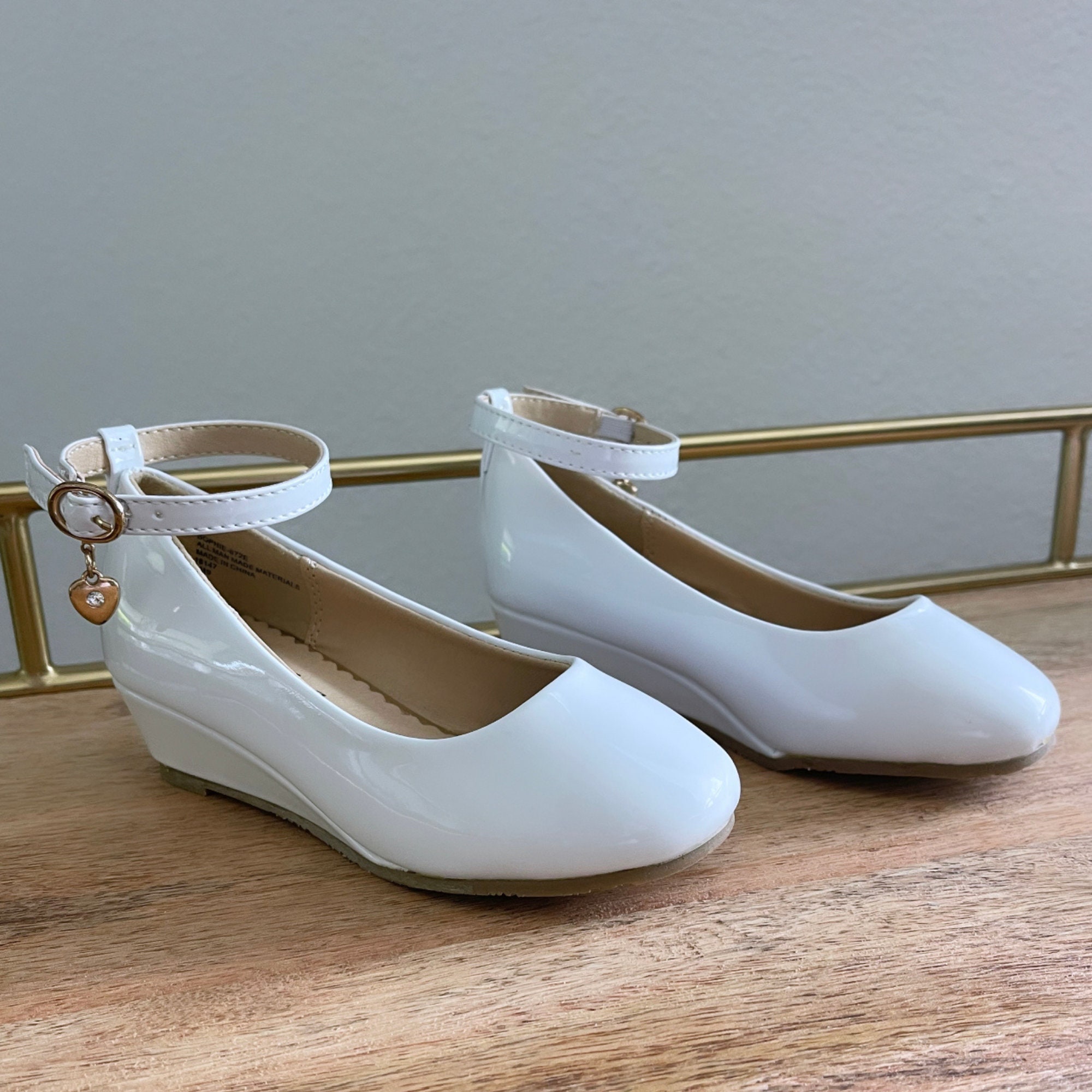 Kids Girls Shoes Patent Low Block Heel Diamante Wedding Party Strap New Box Size 