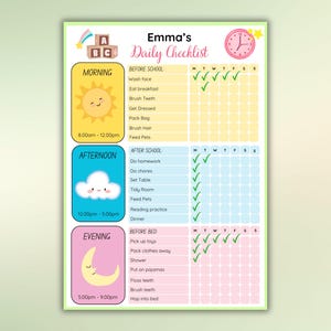 以下が含まれることがあります： 朝、昼、晩の毎日のスケジュールが書かれた、子供向けのカラフルな印刷可能なチェックリスト。チェックリストには、歯磨き、着替え、宿題、おもちゃの片付けなど、さまざまなタスクが含まれています。チェックリストは、太陽、雲、月の可愛いイラストで飾られています。