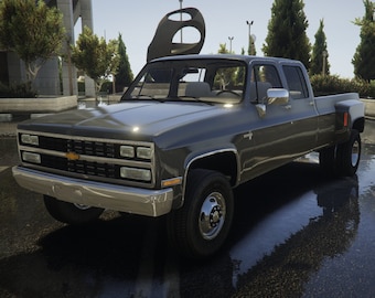 1987 Chevy K30 Crew Cab Dually (Z3D)