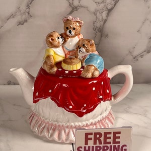 Teddy Bears Small Teapot - Vintage