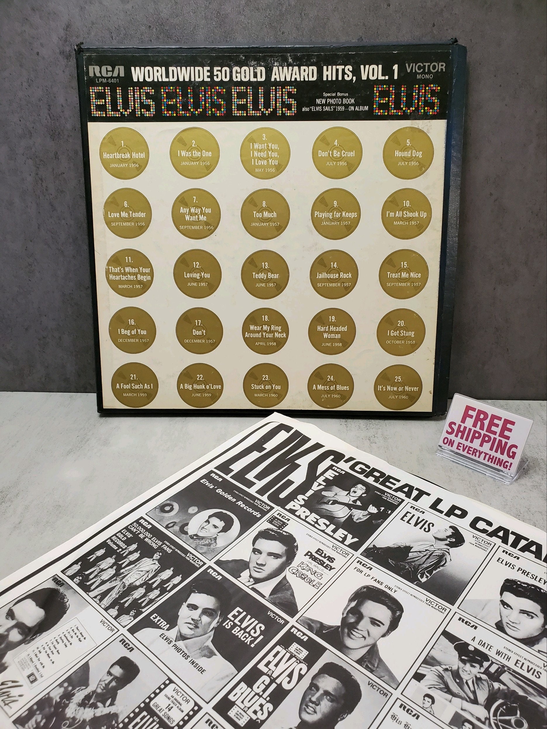 Vintage Elvis Presley Vinyl Record: Worldwide 50 Gold Award