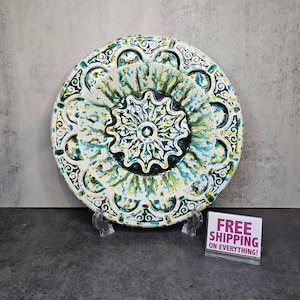 Vintage 10.5-Inch Round Drip-Glaze Ashtray – Green & Blue