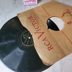 Vintage 1940s Shellac Records: Tommy Dorsey & Elton Britt - Set of 2