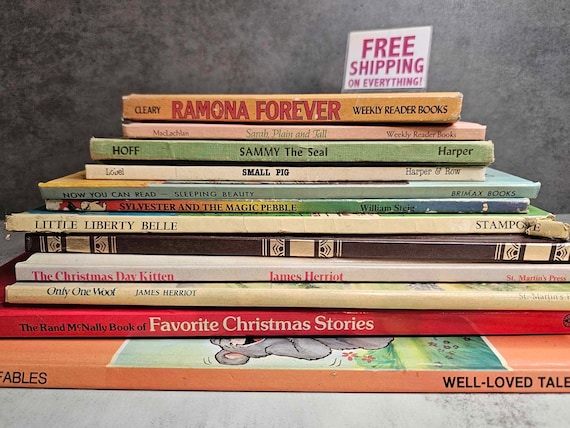 ヴィンテージハードカバーの子供向け絵本12冊セット：装飾ディスプレイ