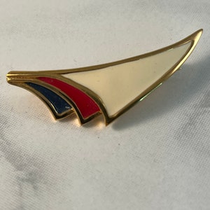 Vintage MONET Brooch Pin - Triangle Blue Red Cream/White Enamel Gold Tone