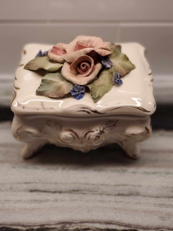 Cordey Footed Trinket Box