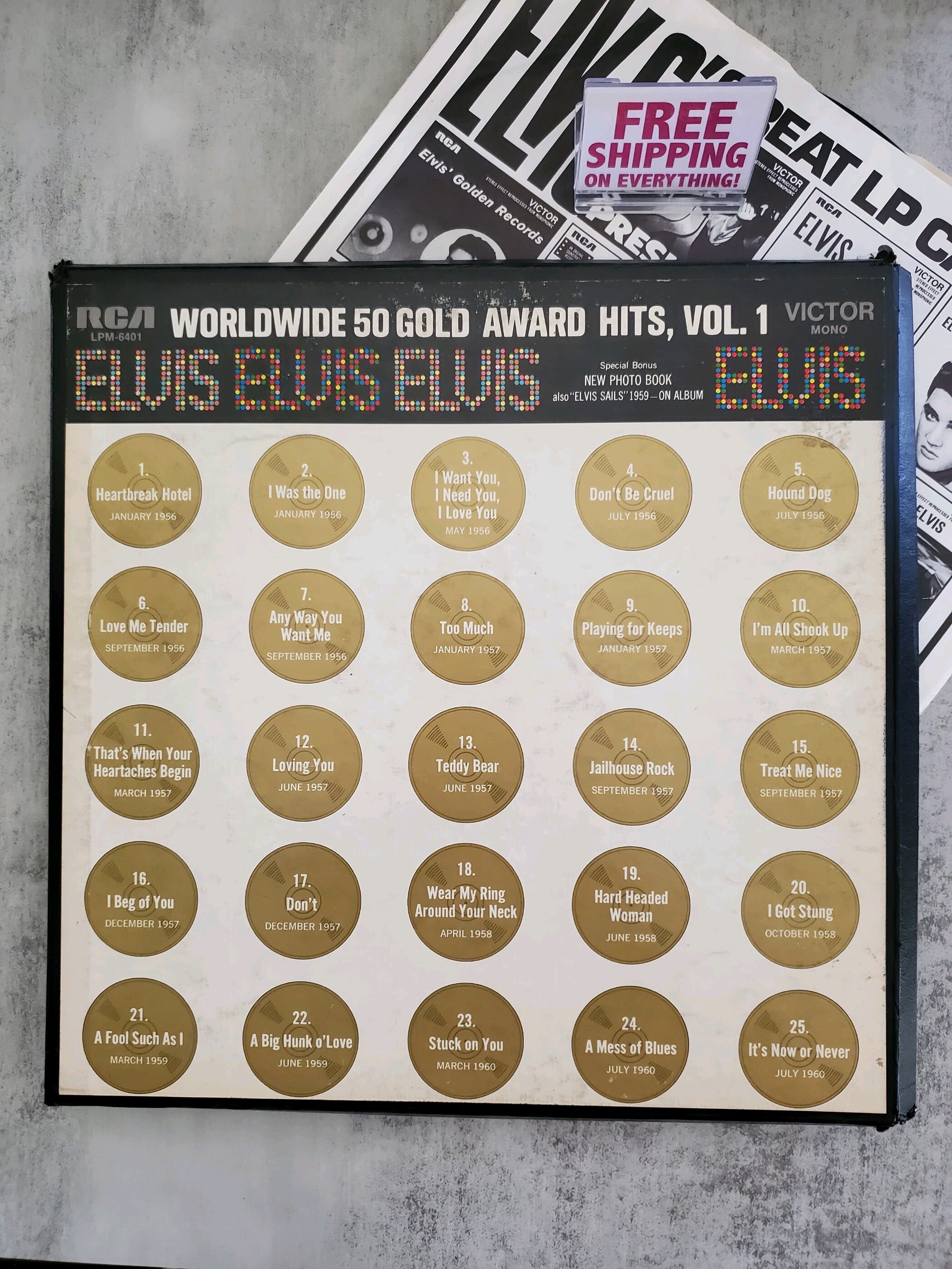 Vintage Elvis Presley Vinyl Record: Worldwide 50 Gold Award Hits
