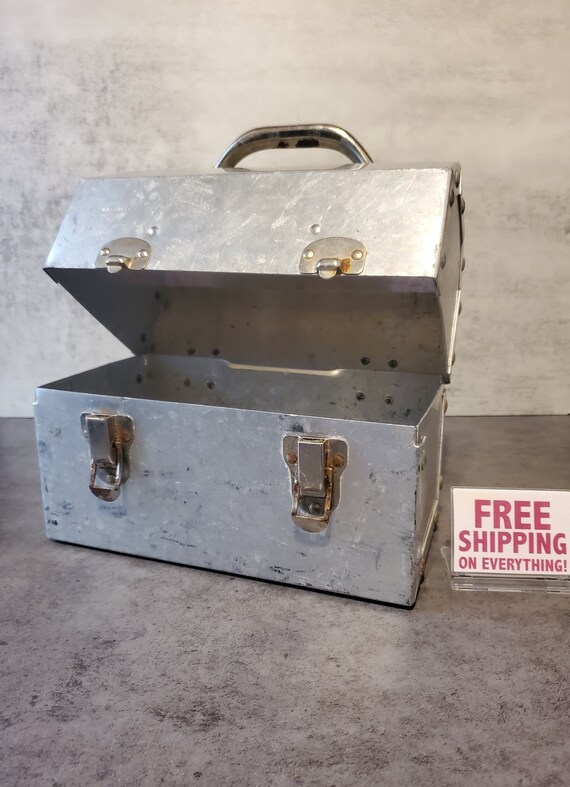 vintage metal box hinged Gem