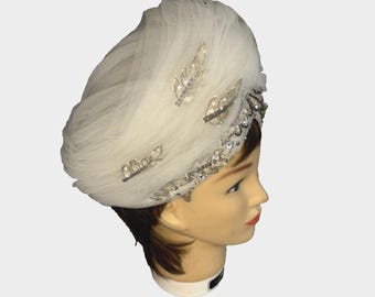 Vintage 60s Bright Colorful Christian Dior Hat, Turban Tulle  display picture 3