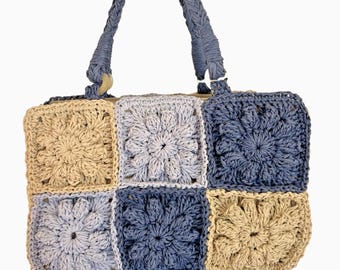 Nine West Vintage Y2K Granny Square Crochet Floral Purse Handbag Blue Ivory EUC