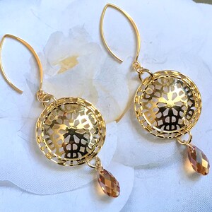 Vintage Gold Filigree Earrings: Crystal Teardrop, Bohemian Mandala