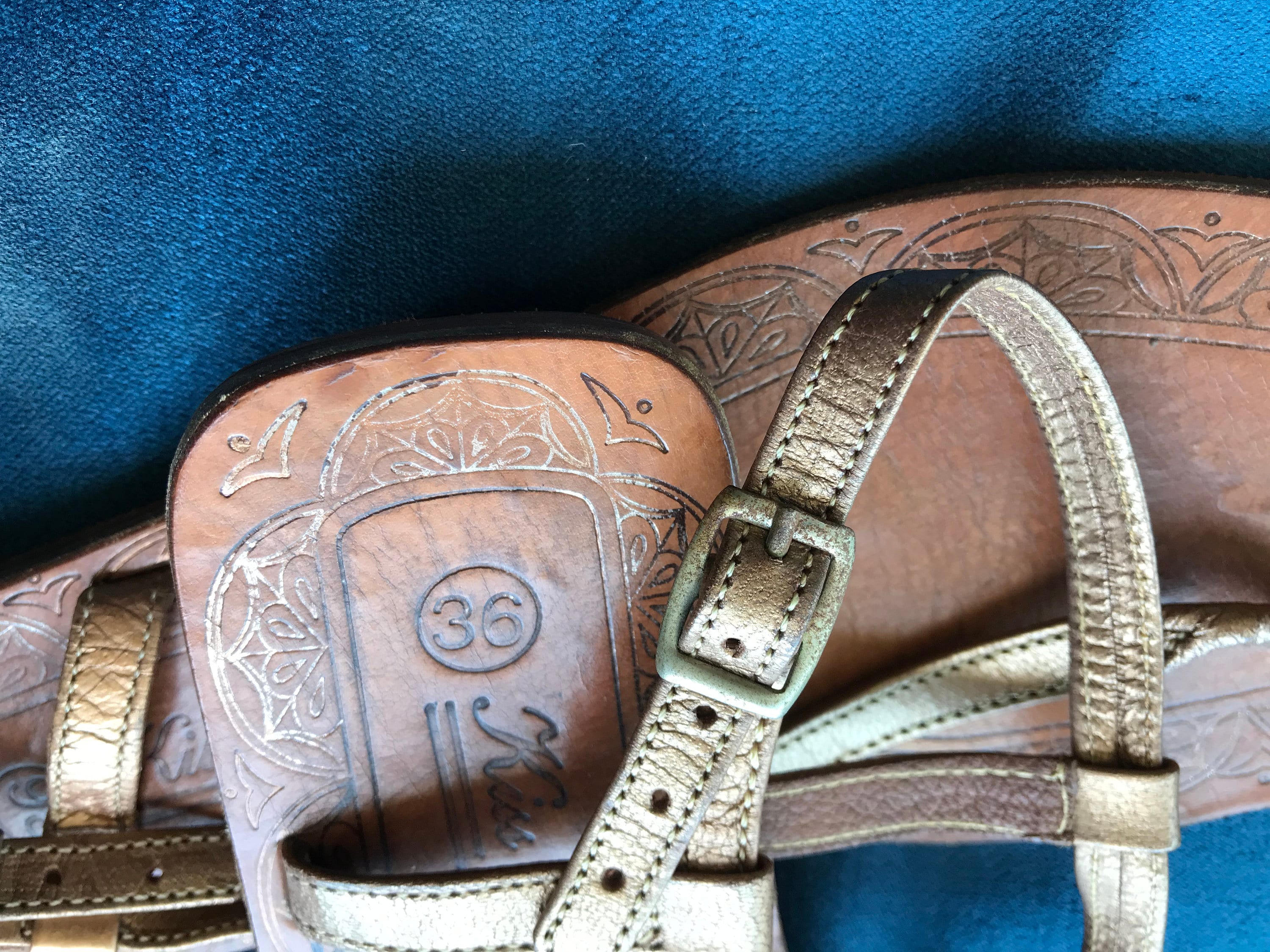 Vintage Leather Sandals Size 36 + Kiss & Tell Leather