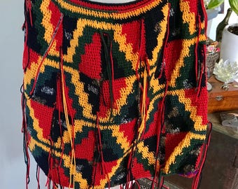 Vintage Woven Bilum Bag: Papua New Guinea Shoulder Bag with Pom-Poms