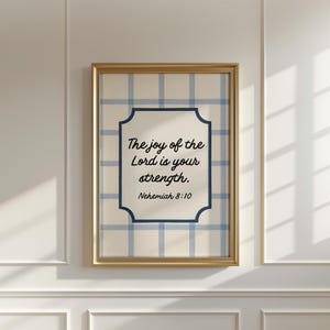 Utskrivbar kristen väggkonst - Nehemja 8:10 Rutig design, bibelvers heminredning, inspirerande bibelkonstverk, trendig dekor 39 bild 7