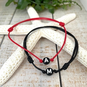 Pulsera inicial, pulseras de pareja iniciales, pulsera impermeable ajustable, pulseras a juego para parejas, pulsera inicial de cadena