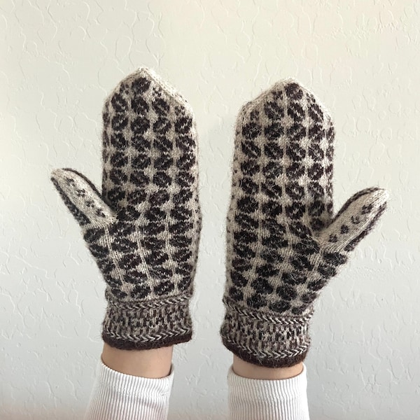 The Fika Mitten | Knitting Pattern | Colorwork Espresso Mittens with Ribbed and Braided Cuff