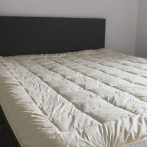 Protector de colchón impermeable acolchado de Color sólido, Sábana bajera  elástica de 200x200, funda para colchón, almohadilla suave gruesa para cama  del hogar