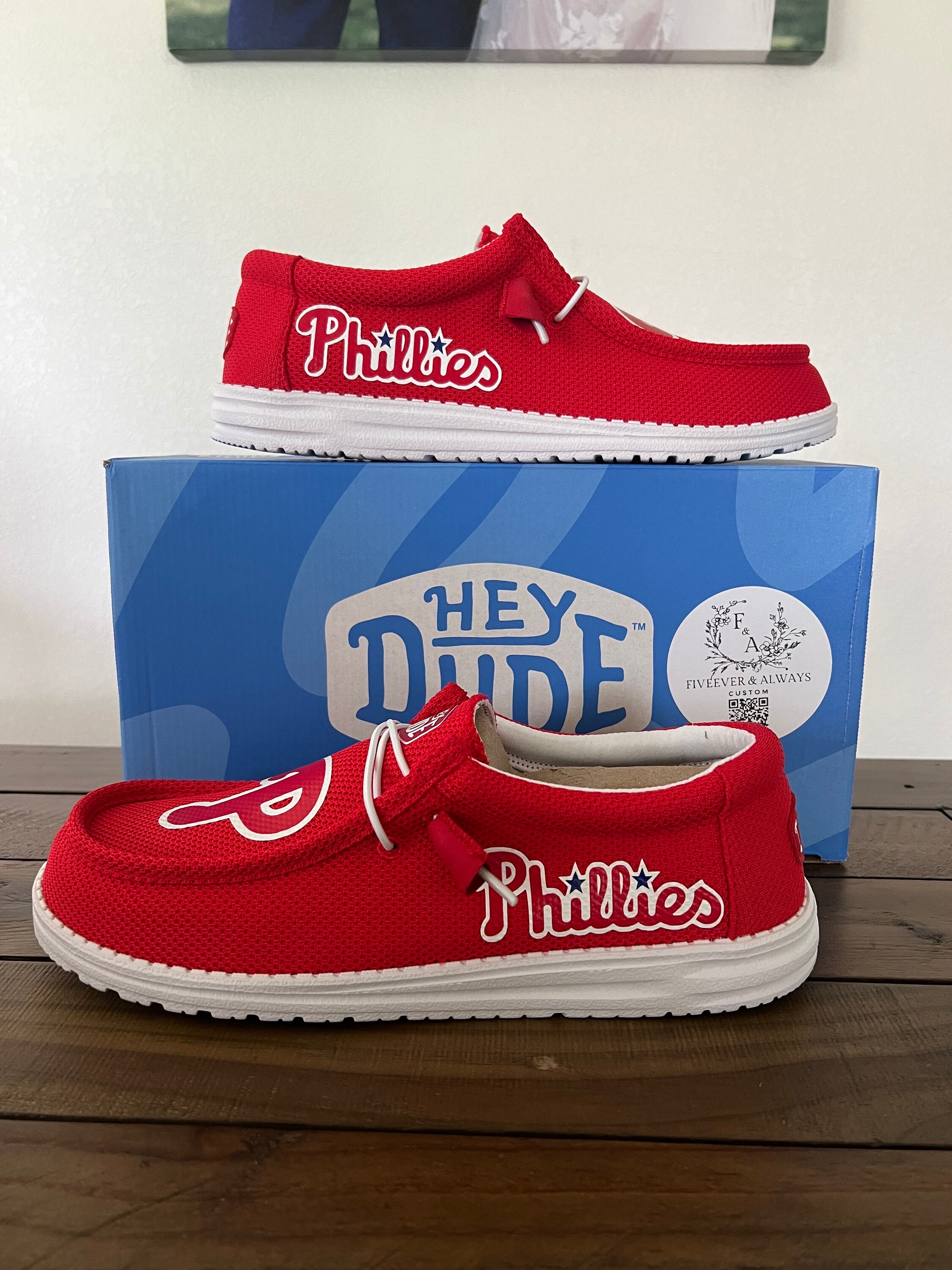 Custom Phillies Hey dudes Philadelphia Phillies MLB Personalized Hey Dude Shoes - Growkoc main image 2