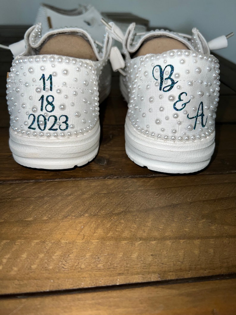 Custom Wedding/Pearl Dude Shoes smaller pearls Perfect Bridal shower gift, Anniversary gift, Christmas Gift, Gift for her, and more imagem 2