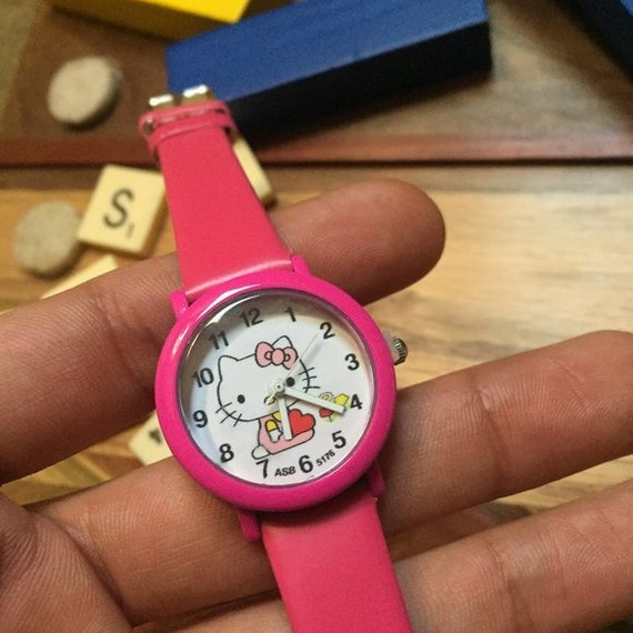 Reloj Kitty Pink - México