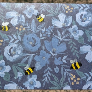 Cartão de felicitações com flores de abelha feito à mão - Papelaria inspirada na natureza para todas as ocasiões