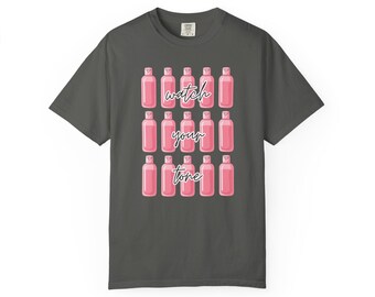 Passen Sie Ihren Ton auf T-Shirt | rosa Wasserflaschen Muster, sarkastisches Phrasen-T-Stück