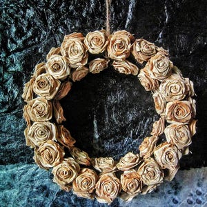 Ghirlanda di foglie di mais, rose da sposa, ghirlanda di rose da foglie di mais, decorazioni da foglie di mais, Natale ecologico, fiori da sposa, ghirlanda di fiori, ghirlanda naturale, regalo naturale