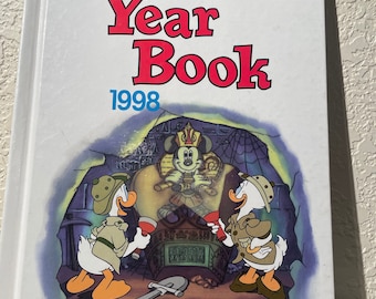 Disney's Year Book 1998 Hardcover