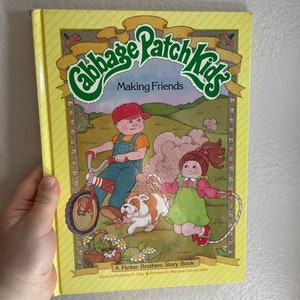 Cabbage Patch Kids Making Friends Hardcover Book Vintage
