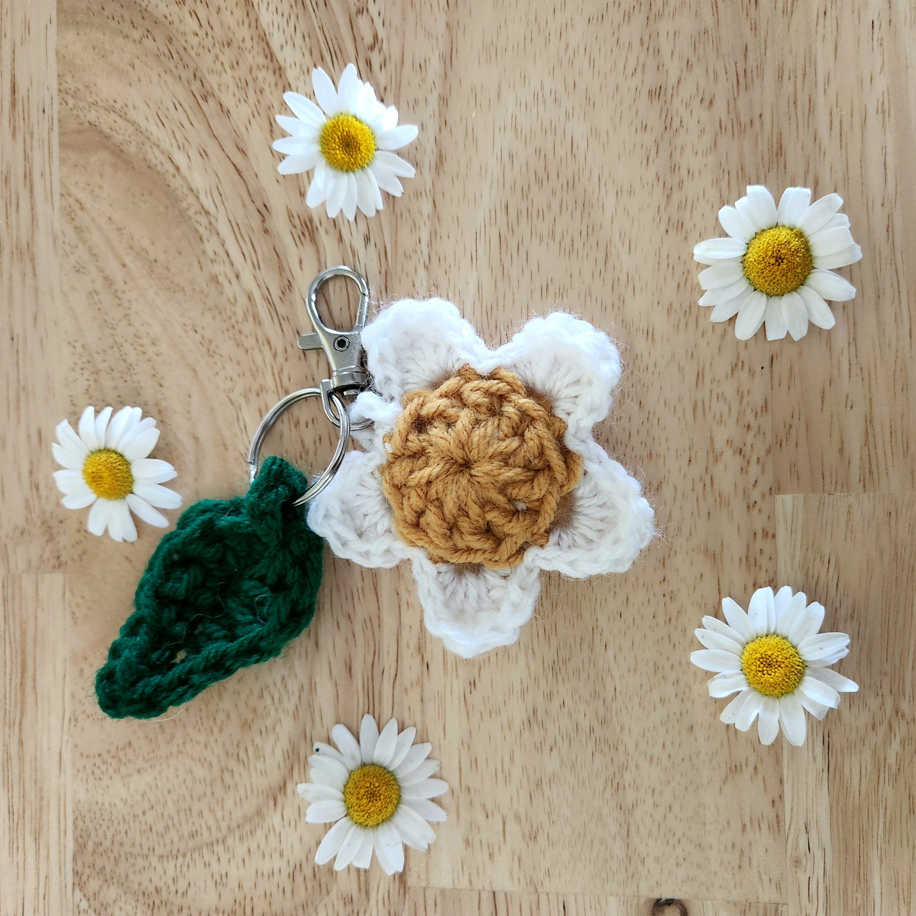 Crochet and Tassel Flower Green Key chain/Bag charm – Adhyyan Craftsmanship  Ltd