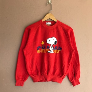 Large, Vintage 1960s Red Snoopy Sweater, Rare Retro Peanuts Cartoon Character Sweatshirt, Crop Top Heavy Fleece 60s Collector's Fashion
