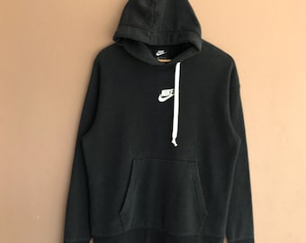 Sweat à capuche noir Nike moyen et vintage, sweat-shirt Nike rétro des années 90, vêtements de sport classiques, pull unisexe pour homme avec logo