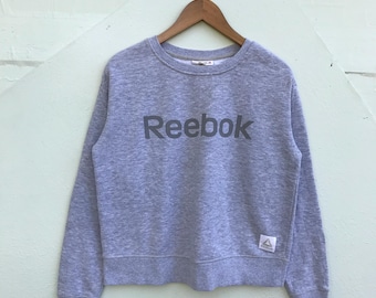 Vintage Reebok Crewneck Sweatshirt, Gray Fleece Logo Pullover Sweater, Size Medium, Women Cozy Loungewear, Athleisure 90s Y2K Sportswear