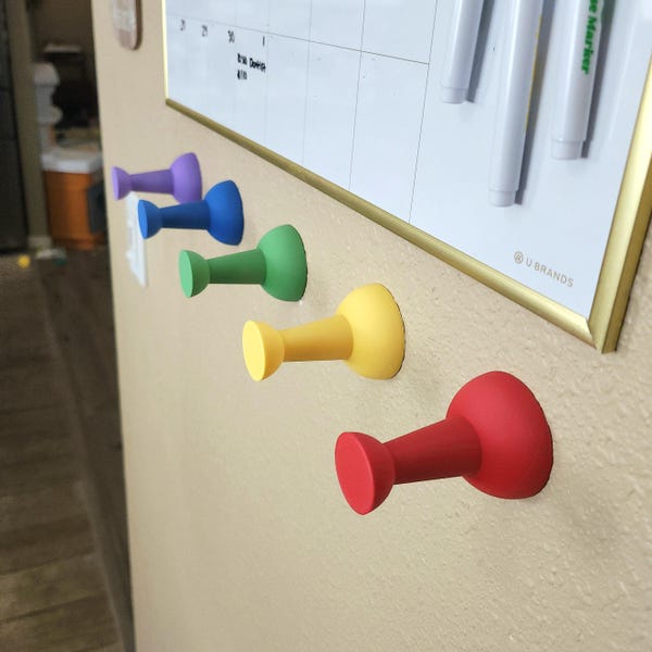 Juego de decoración de pared con chinchetas jumbo XL de 3 pulgadas, 5 piezas, arcoíris o elige un color