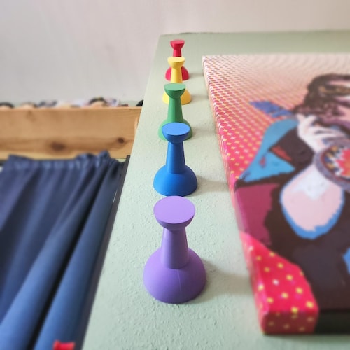 XXL 4-inch jumbo punaise muurdecoratieset, 5-delige regenboog of kies een kleur