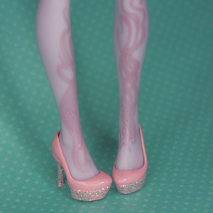 New Highheel Shoes for Monster High G3 dolls image 4