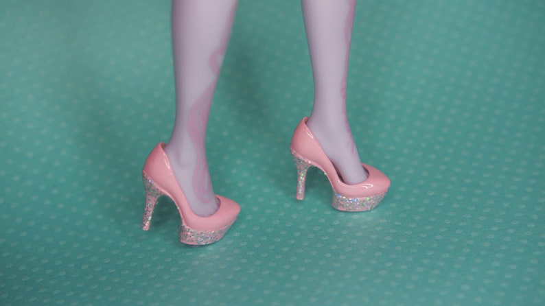 New Highheel Shoes for Monster High G3 dolls image 6