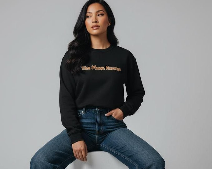 The Moon Knows text The Moon Tarot sweatshirt | Retro script celestial crewneck
