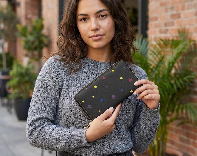 Rainbow Stars Black Zipper Wallet