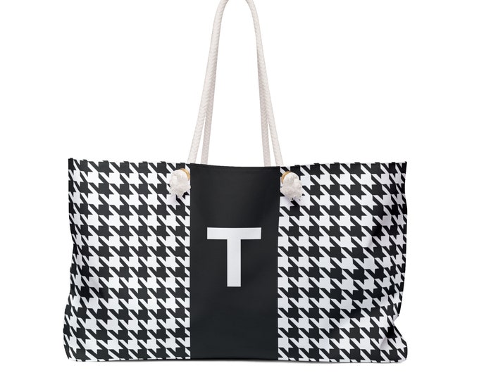 Black & White Personalized Weekender Tote | Initial T Oversized Bag | Custom Travel Handbag for Her | Monogram Beach Bag | Gift for Women