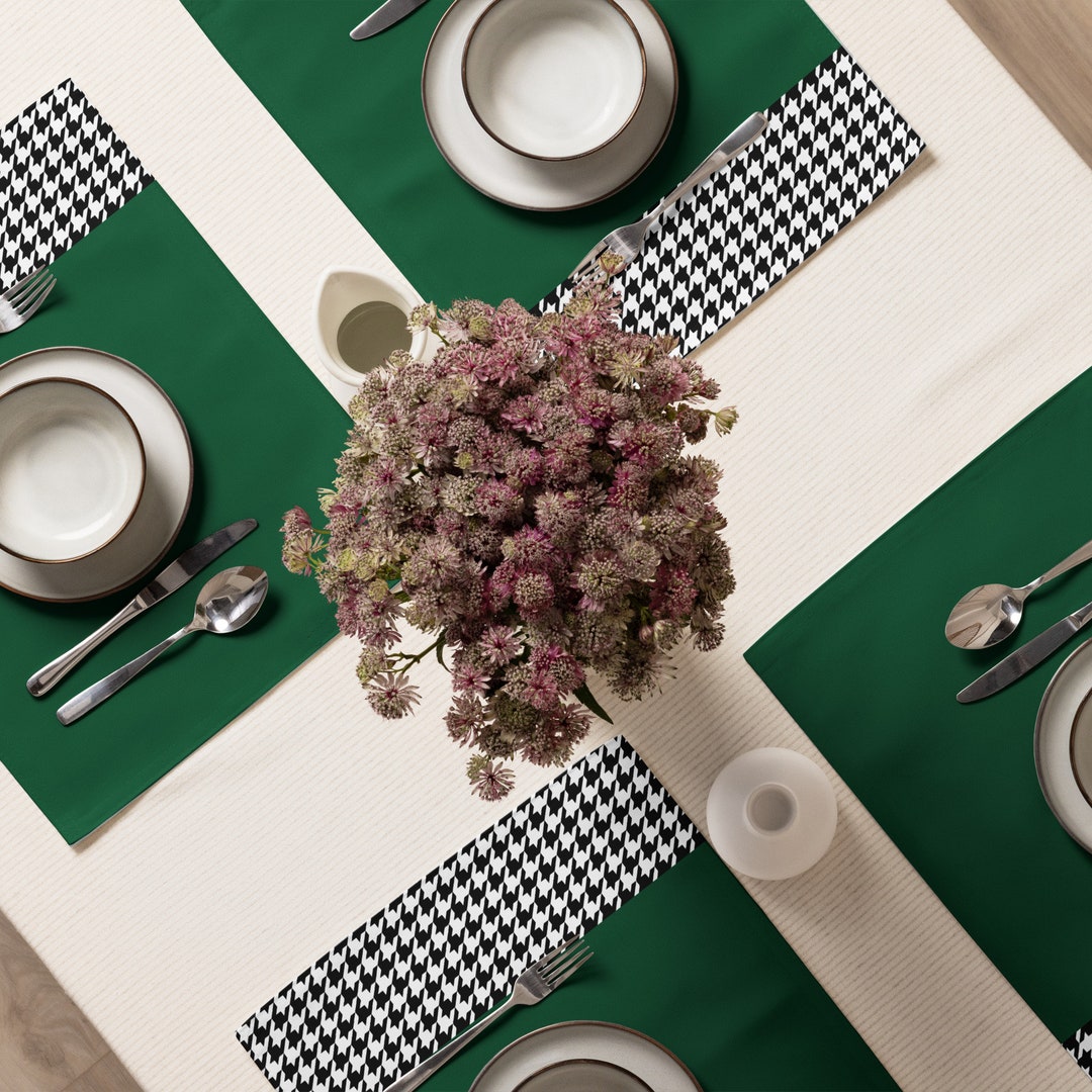 Emerald Green With Houndstooth Pattern Breakfast, Lunch, Dinner ...