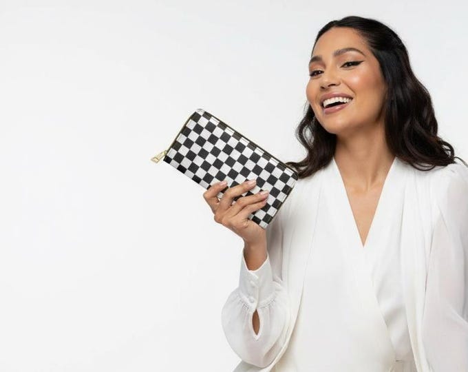 Black and White Checkered pattern Zipper Wallet