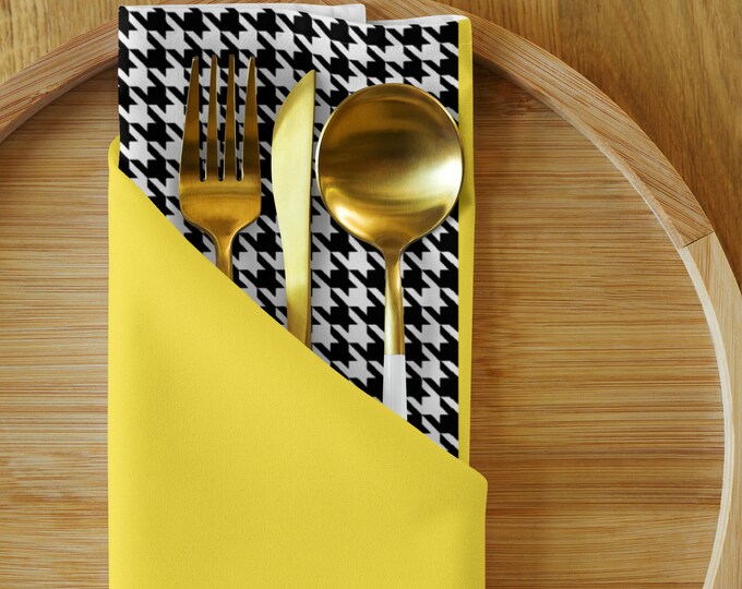 Daisy with Houndstooth Pattern, Breakfast, Lunch, Dinner Cloth napkin set, Kitchen Napkins
