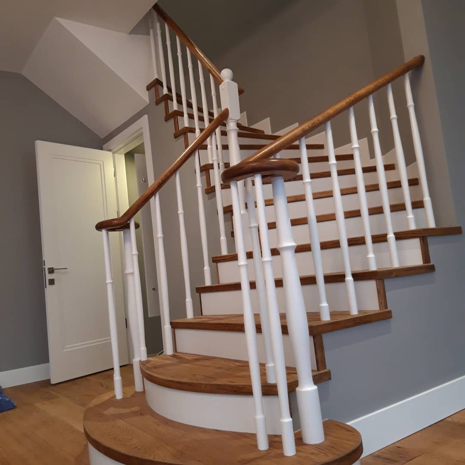 CNC Lathe, Wood Lathe, Stair Railing, Newel Caps, Stair Baluster ...