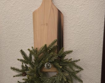 Breadboard wall hanger